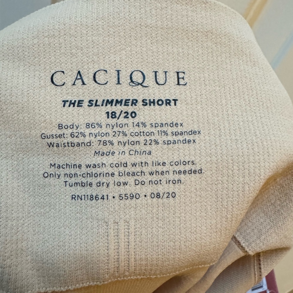 NWT Lane Bryant Cacique 18/20 The Slimmer Short - Picture 4 of 5
